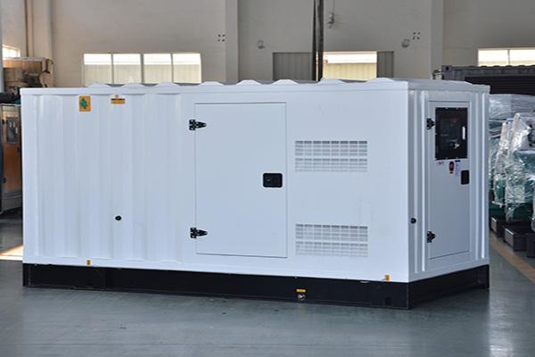 玄武发电机组气门间隙的调整周期是多久？