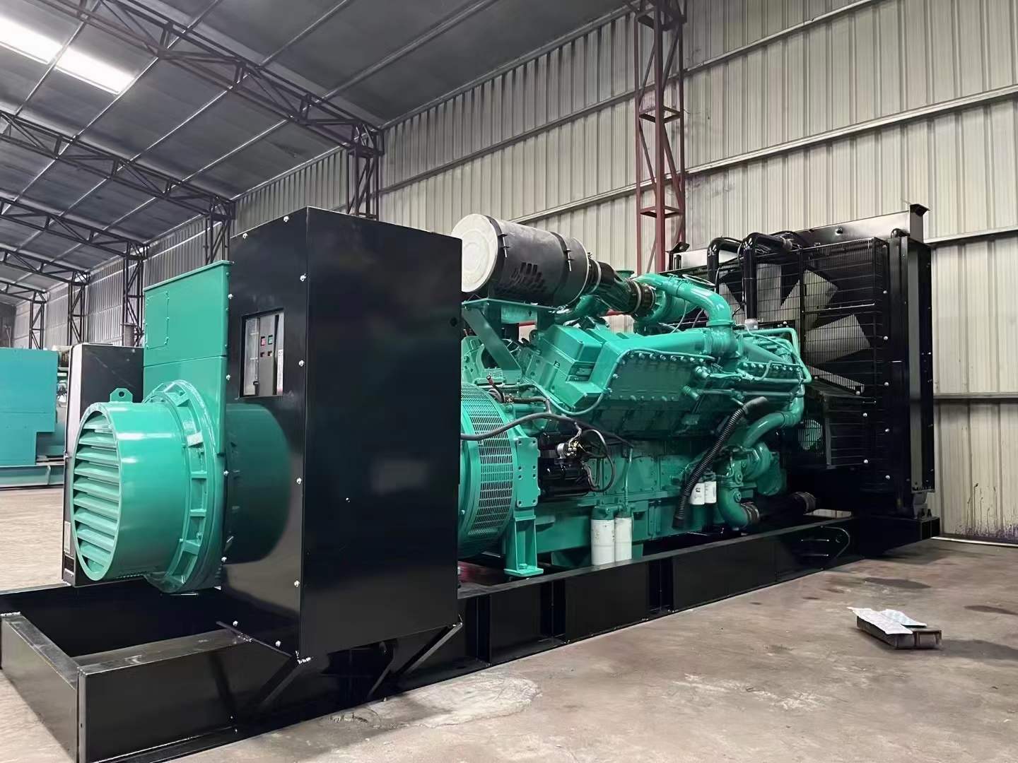 玄武如何降低 800kW 柴油发电机输出电流的波动？